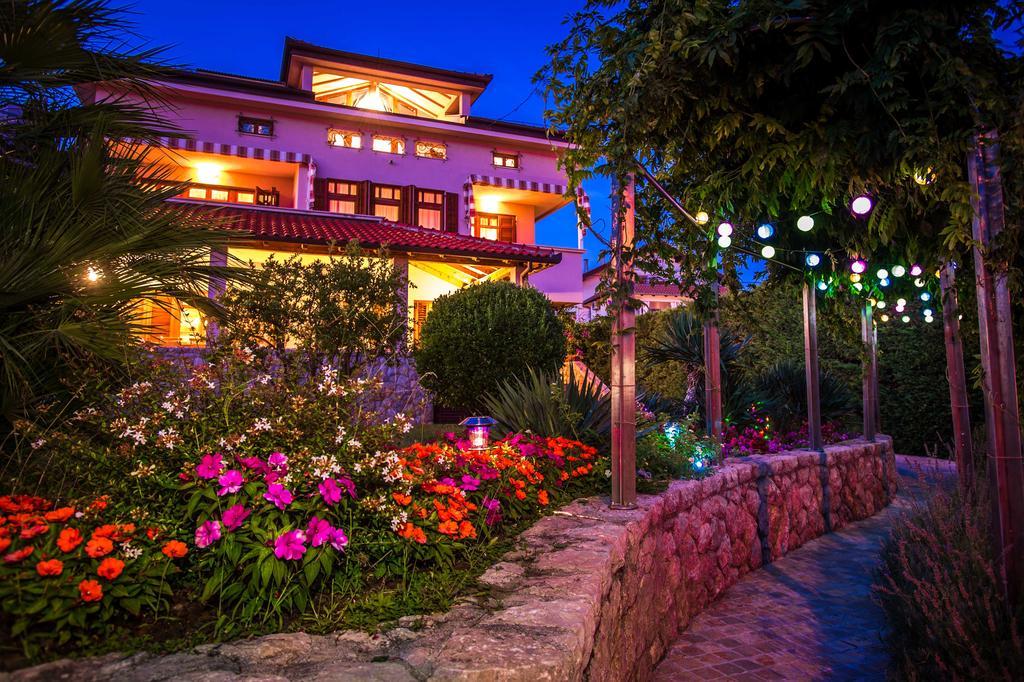 Villa Amalija Sukošan エクステリア 写真